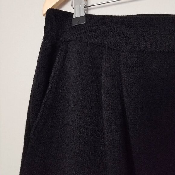 St. John Collection Santana Knit Pull On Pants Black Pleated Crop High Rise 16 - Picture 5 of 15